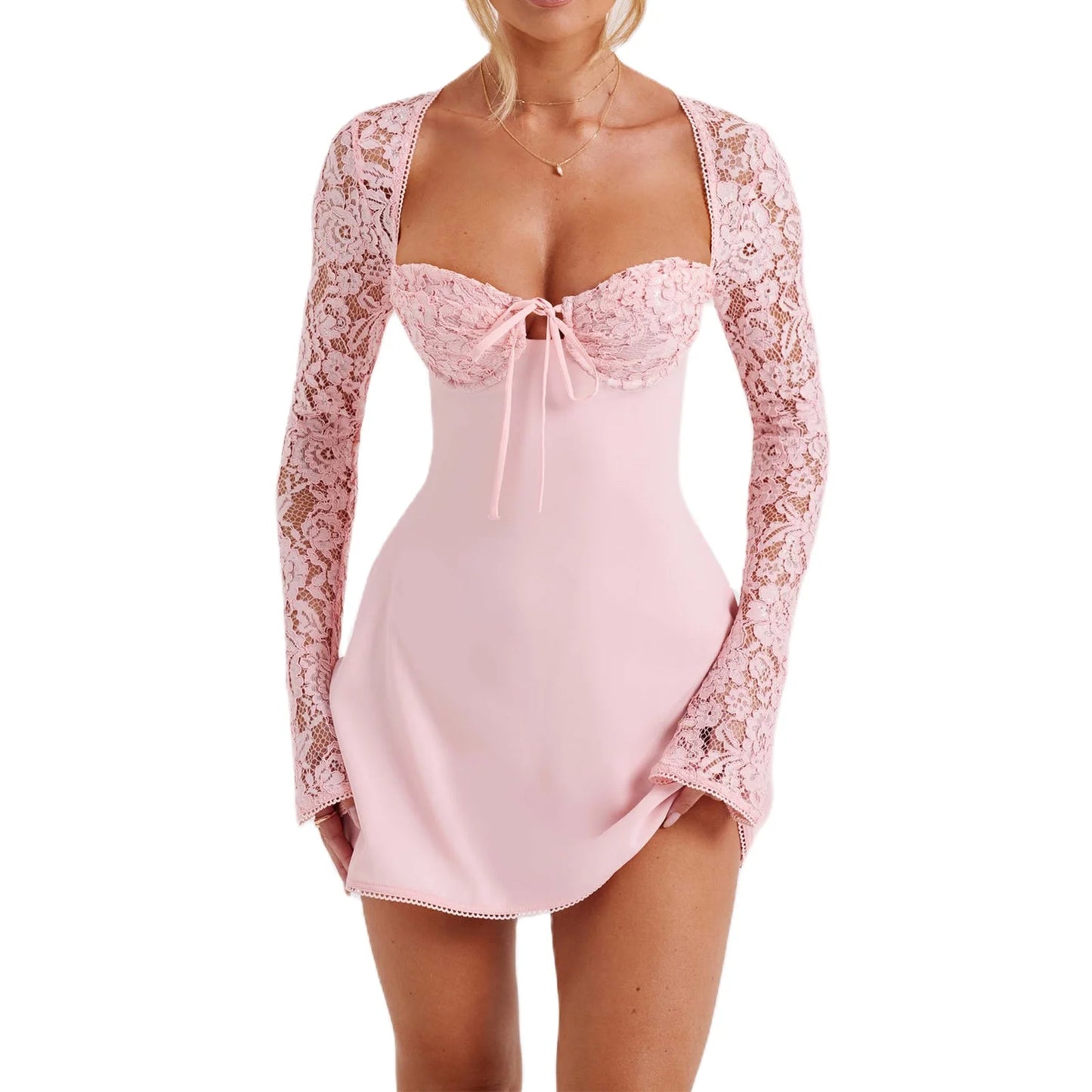 Mini Vestido de Renda
